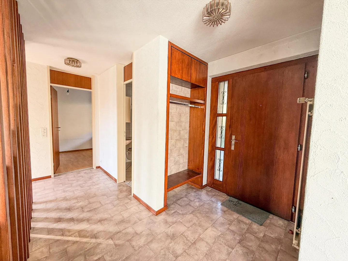 5.5-Room Single-Family House in a Quiet Village Location - Photo 8 of 18