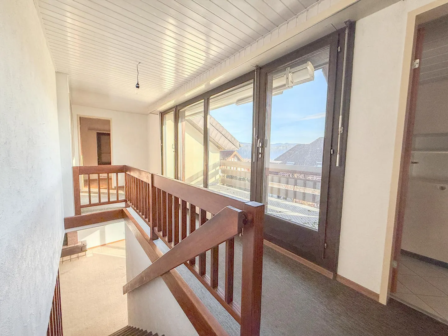 5.5-Room Single-Family House in a Quiet Village Location - Photo 11 of 18