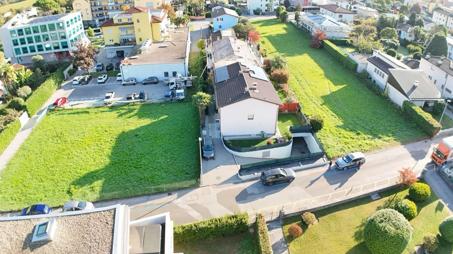Casa gemella con charme, luce e giardino | Doppelhaushälfte mit Cha... - Photo 15 sur 21