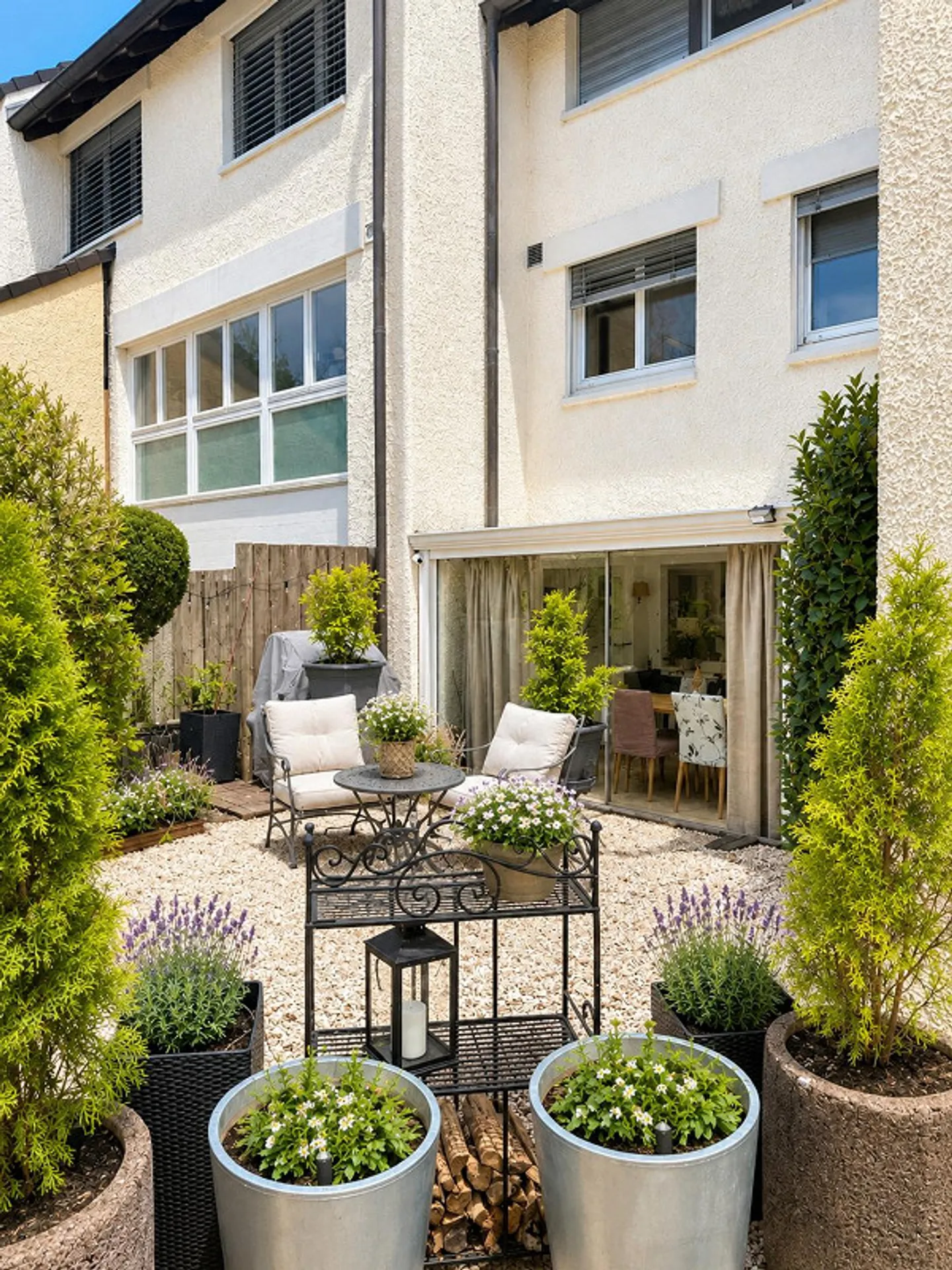 Maisonette apartment with two gardens and glazed terrace - Photo 4 of 15
