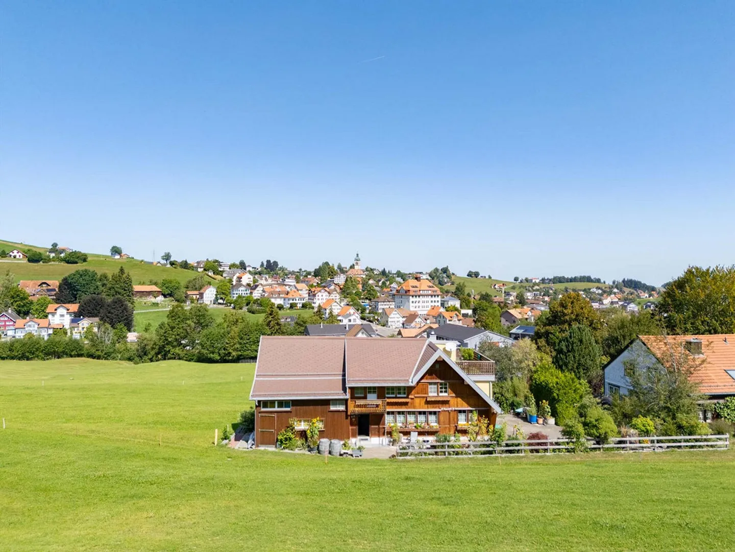 Charmantes Bauernhaus mit angebauter Scheune in Speicher AR - Photo 1 sur 10