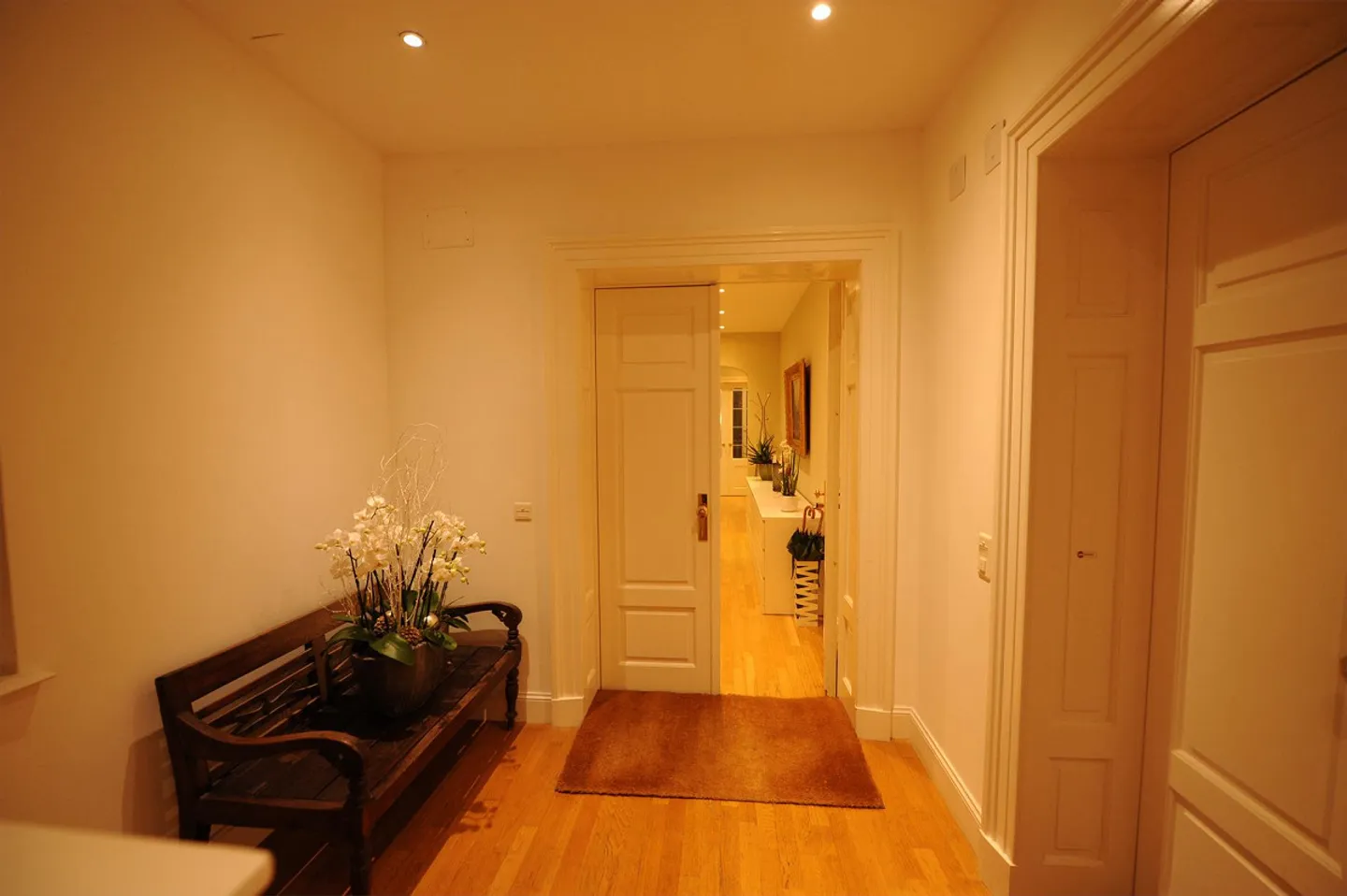 Luxuriöse und gemütliche Wohnung in einem Palast in Zürich - Foto 16 von 20