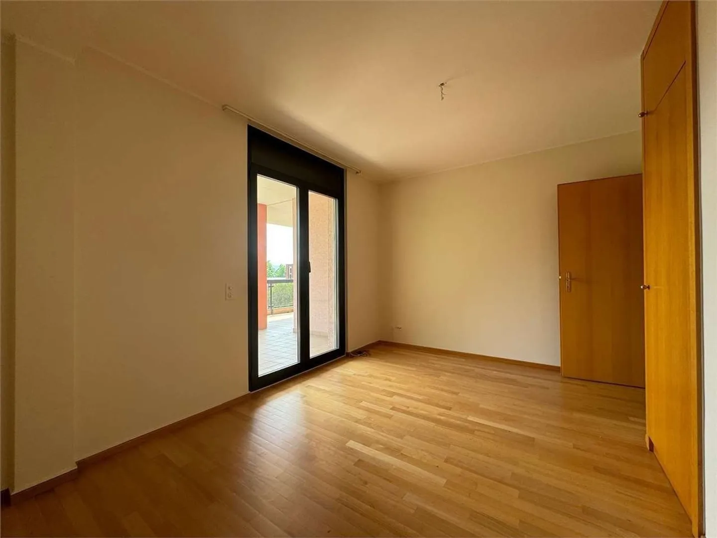 Penthouse de 3,5 pièces de 145 m² avec grandes terrasses et vue dégagée - Photo 9 sur 13