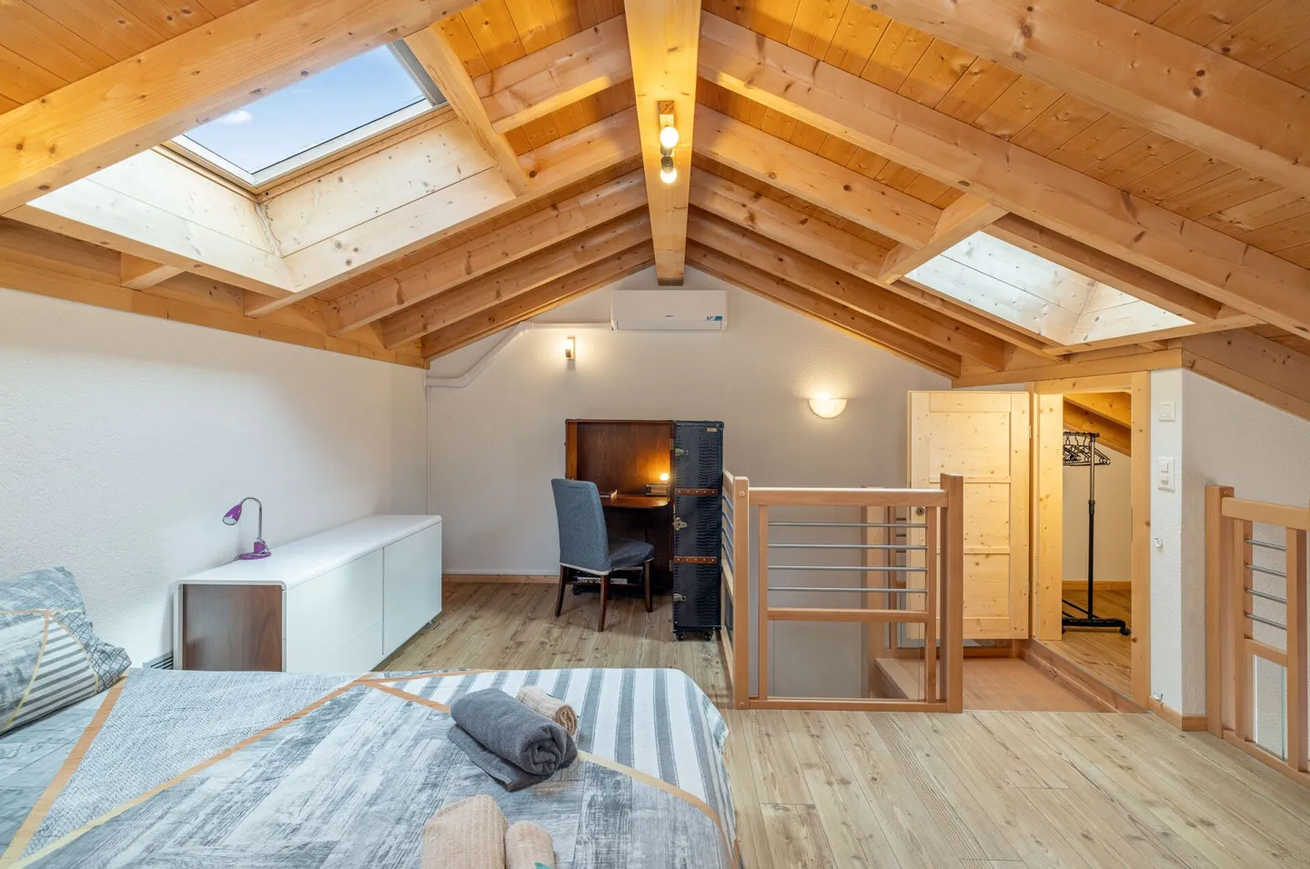 MAGNIFICENT SEMI-DETACHED VILLA 3 ROOMS OF 107 M2 IN THE HEART OF THE VINES IN SAILLON - Photo 17 of 22