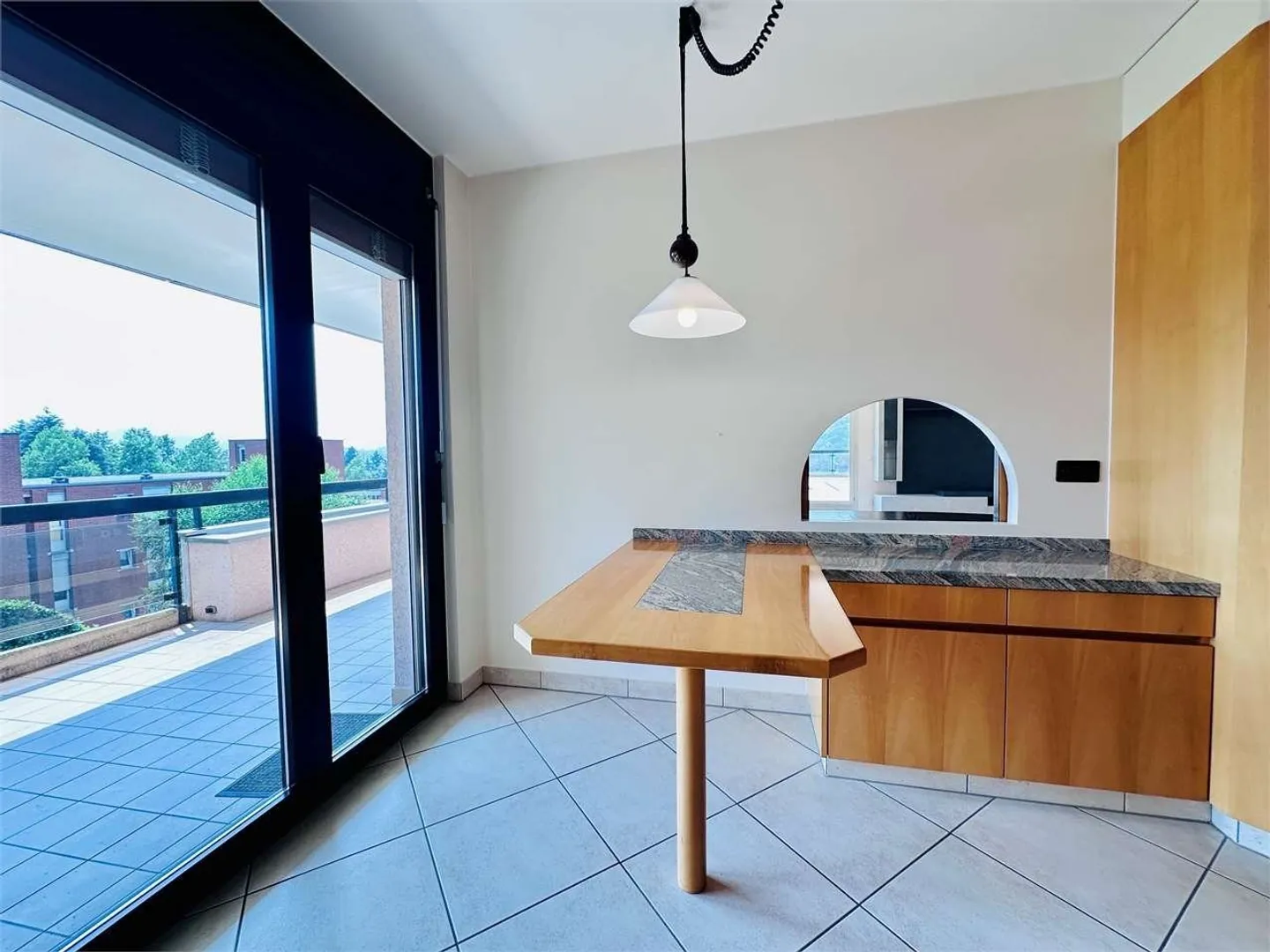 Penthouse de 3,5 pièces de 145 m² avec grandes terrasses et vue dégagée - Photo 5 sur 13