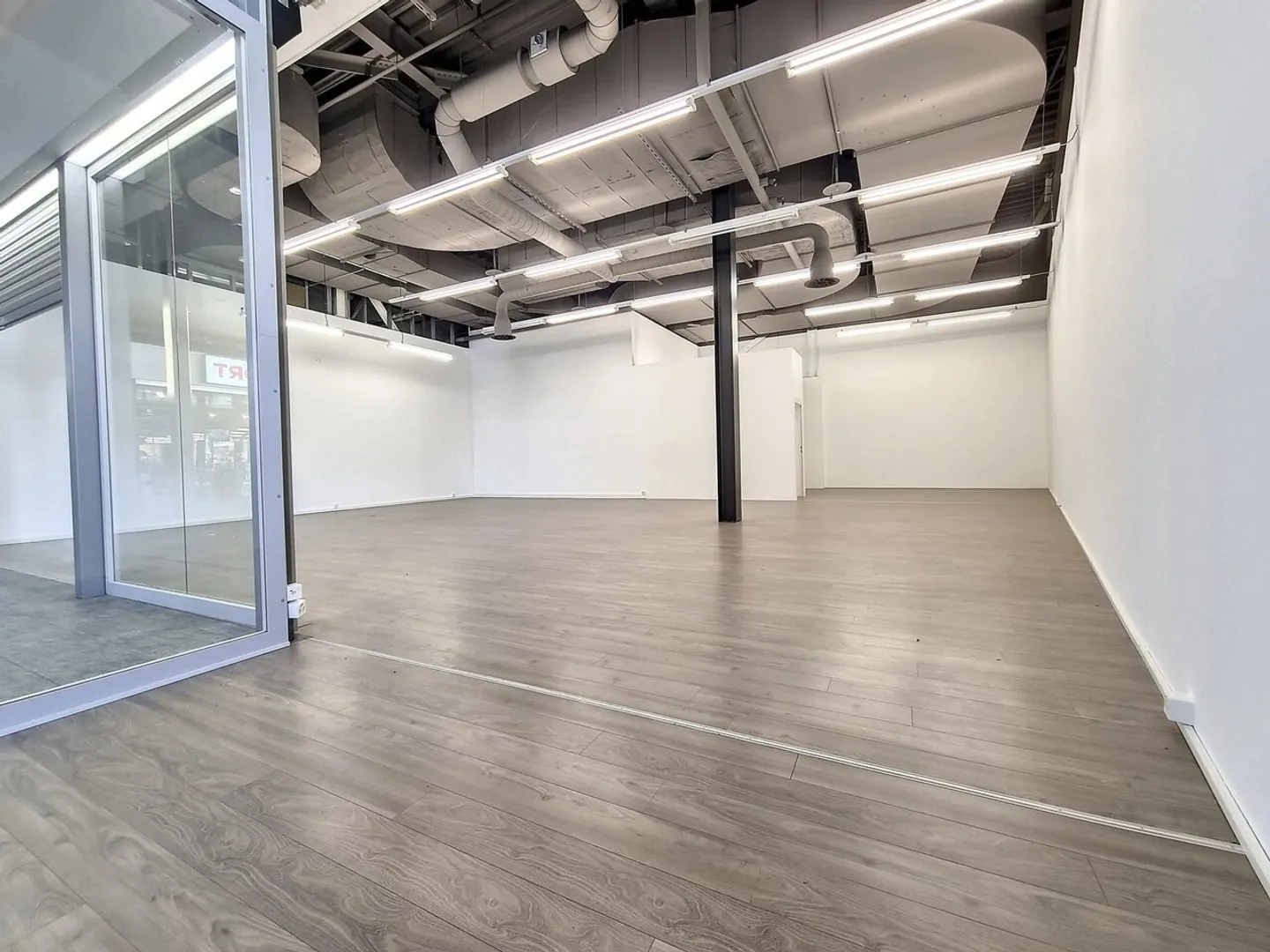 Espace Commercial à Conthey - Photo 2 sur 7