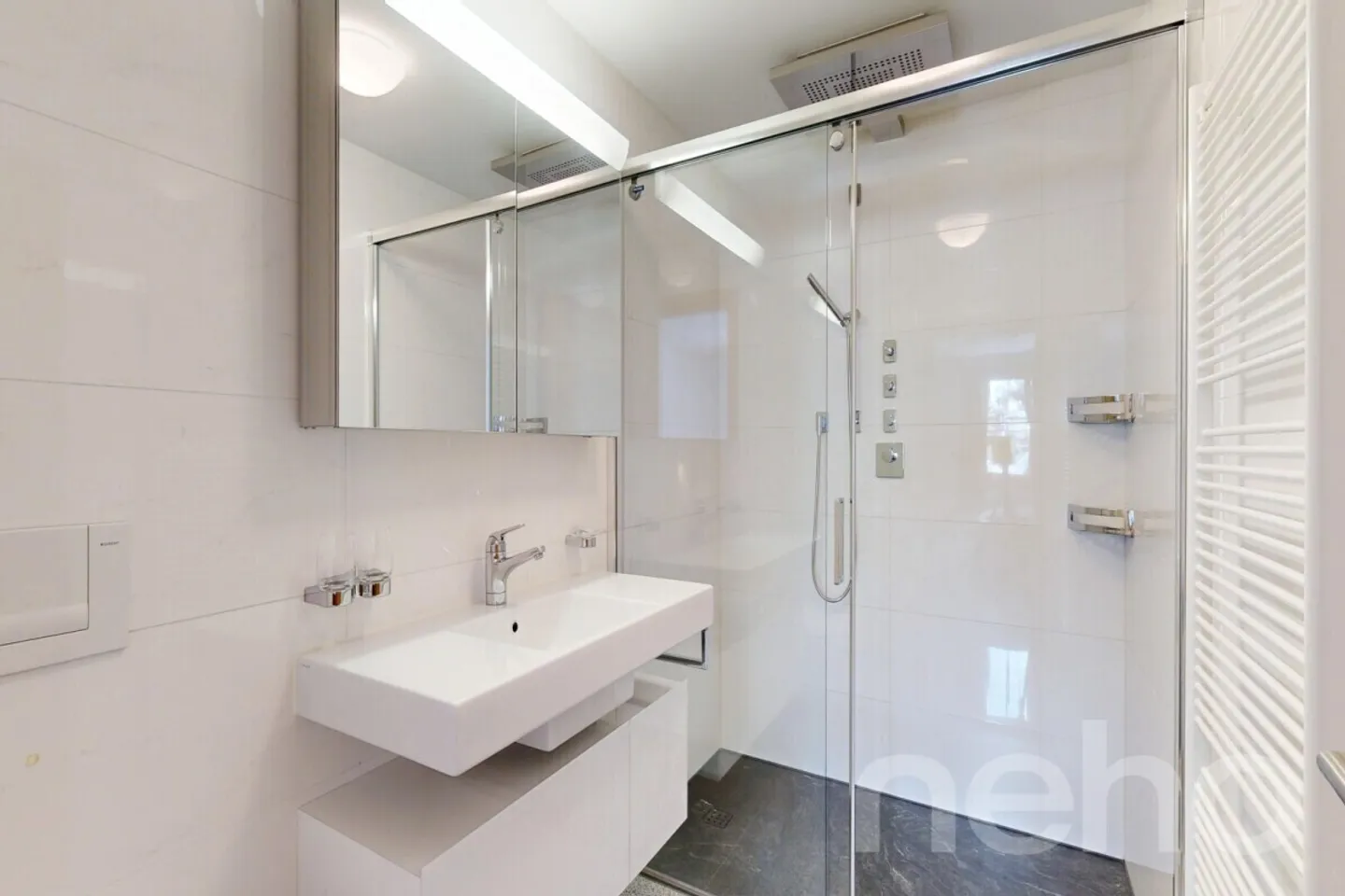 Charming 3.5 Room Apartment - Photo 11 of 12