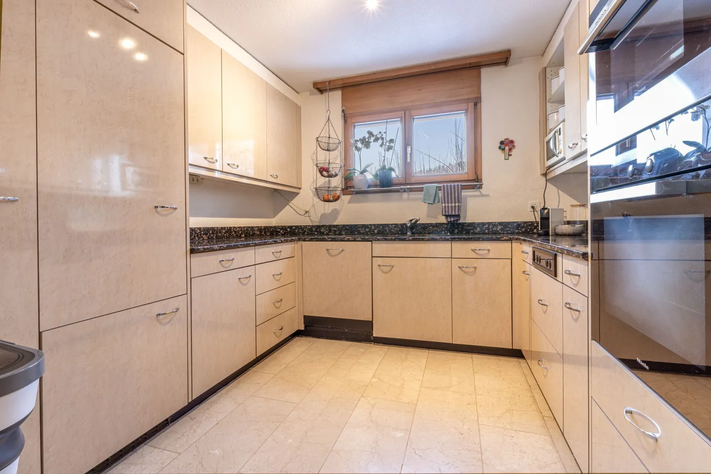 Detached 7.5 Room Single-Family House in Scenic Location in Turbenthal - Photo 7 of 19