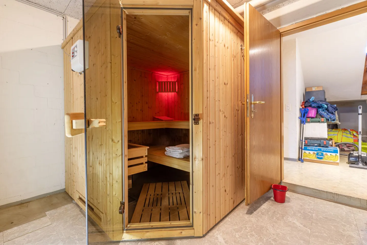 Detached 7.5 Room Single-Family House in Scenic Location in Turbenthal - Photo 11 of 19