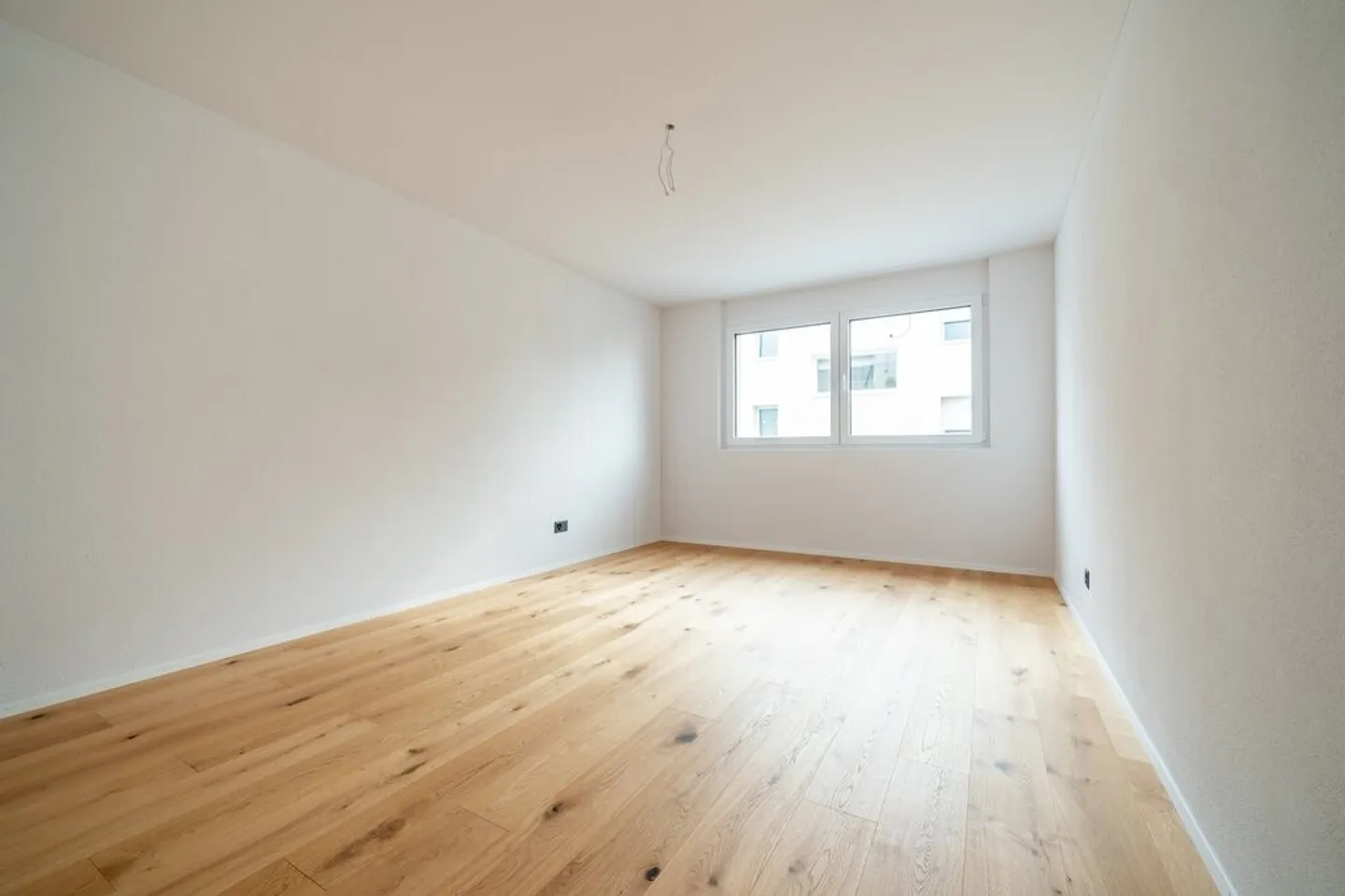 Modernes 2.5-Zimmer-Apartment - Foto 2 von 6