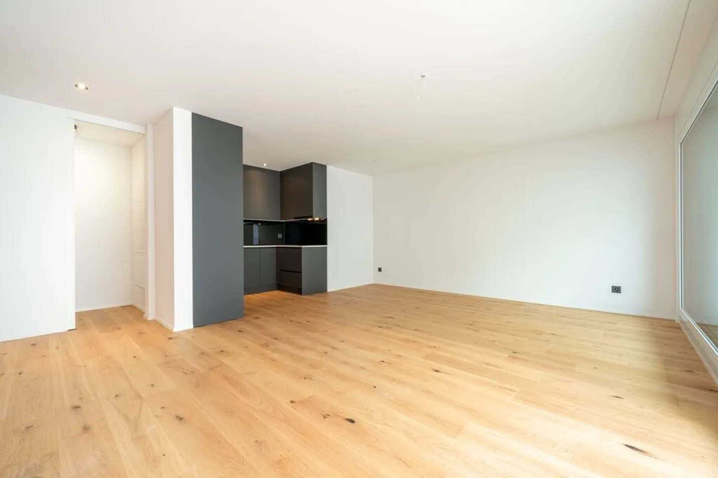 Modernes 2.5-Zimmer-Apartment - Foto 3 von 6