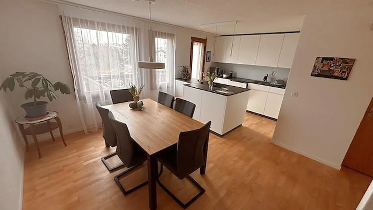 CASA 4½ STANZE A OETWIL AM SEE (ZH), ARREDATA, TEMPORANEA - Foto 2 di 9