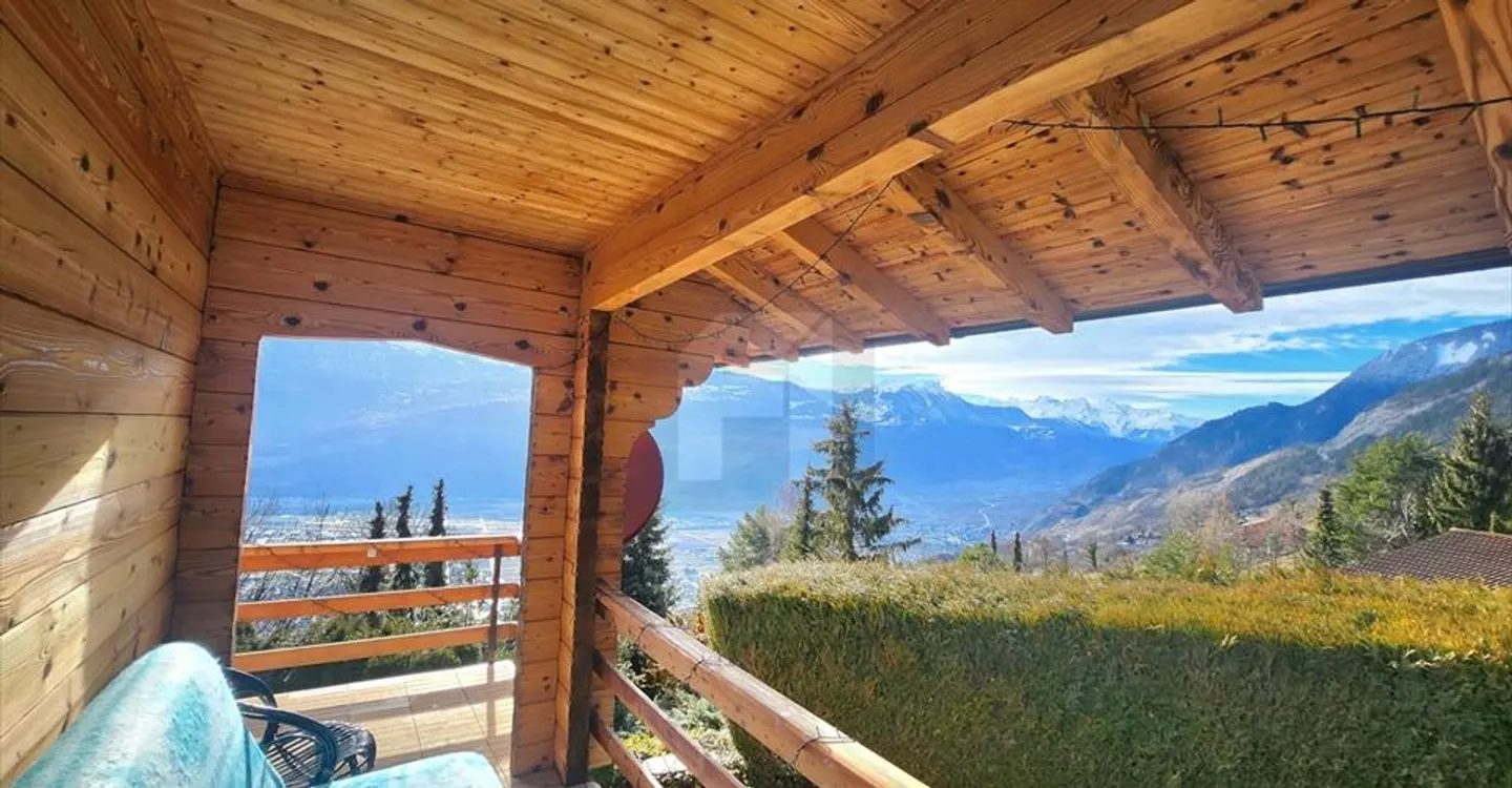 Chalet with Panoramic View - Photo 7 of 10