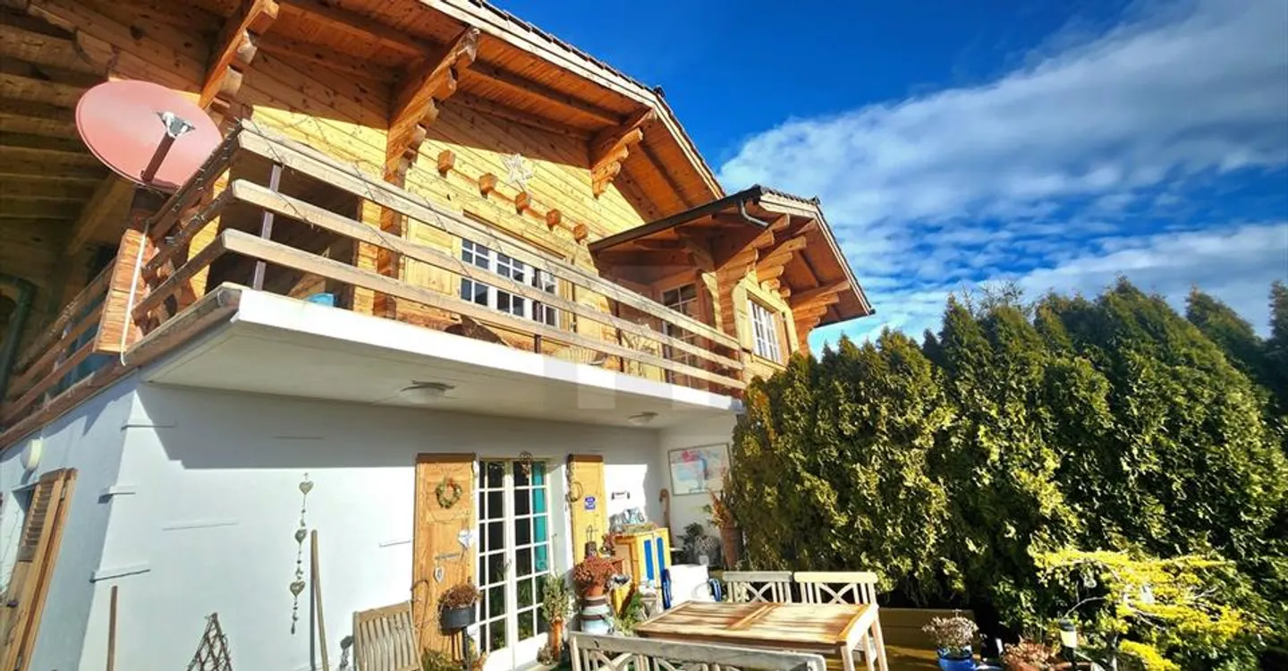 Chalet with Panoramic View - Photo 10 of 10