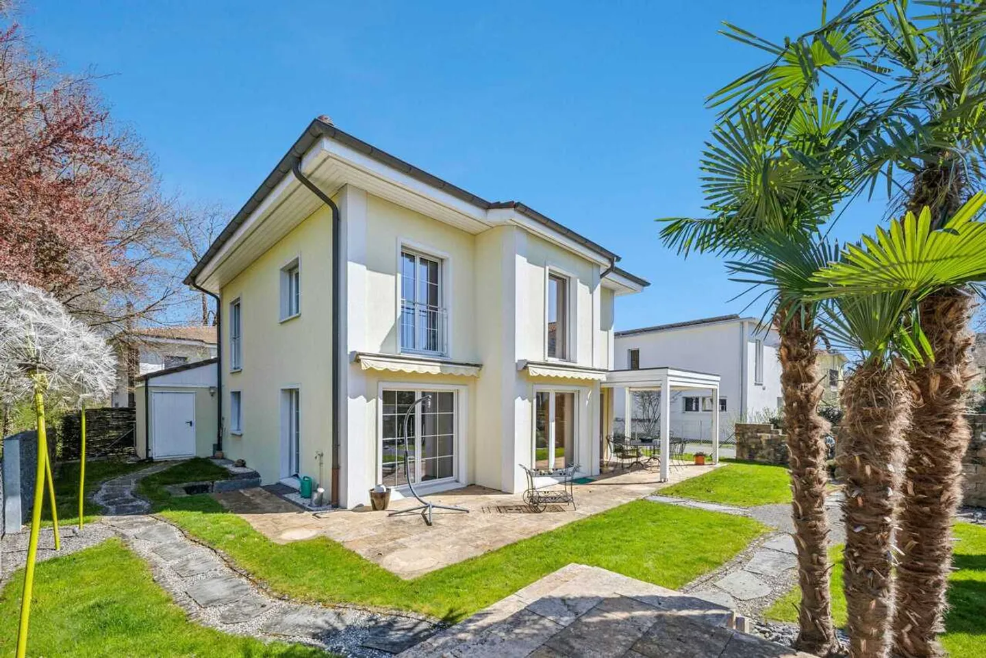 Maison individuelle élégante dans un quartier résidentiel calme de Suhr - Photo 2 sur 13