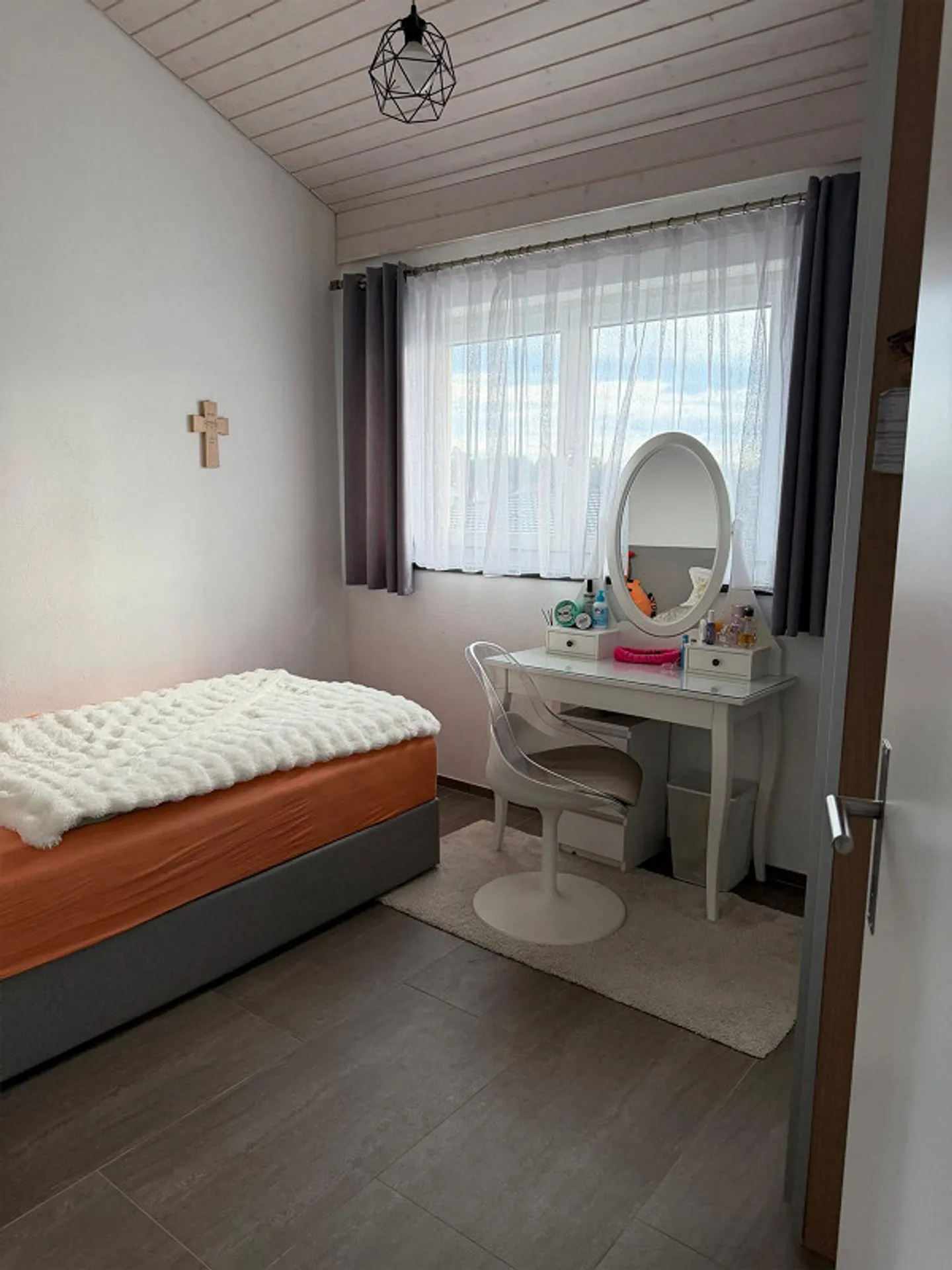 Modern 5.5 Room Penthouse with Great View and a Terrace - Photo 6 of 11