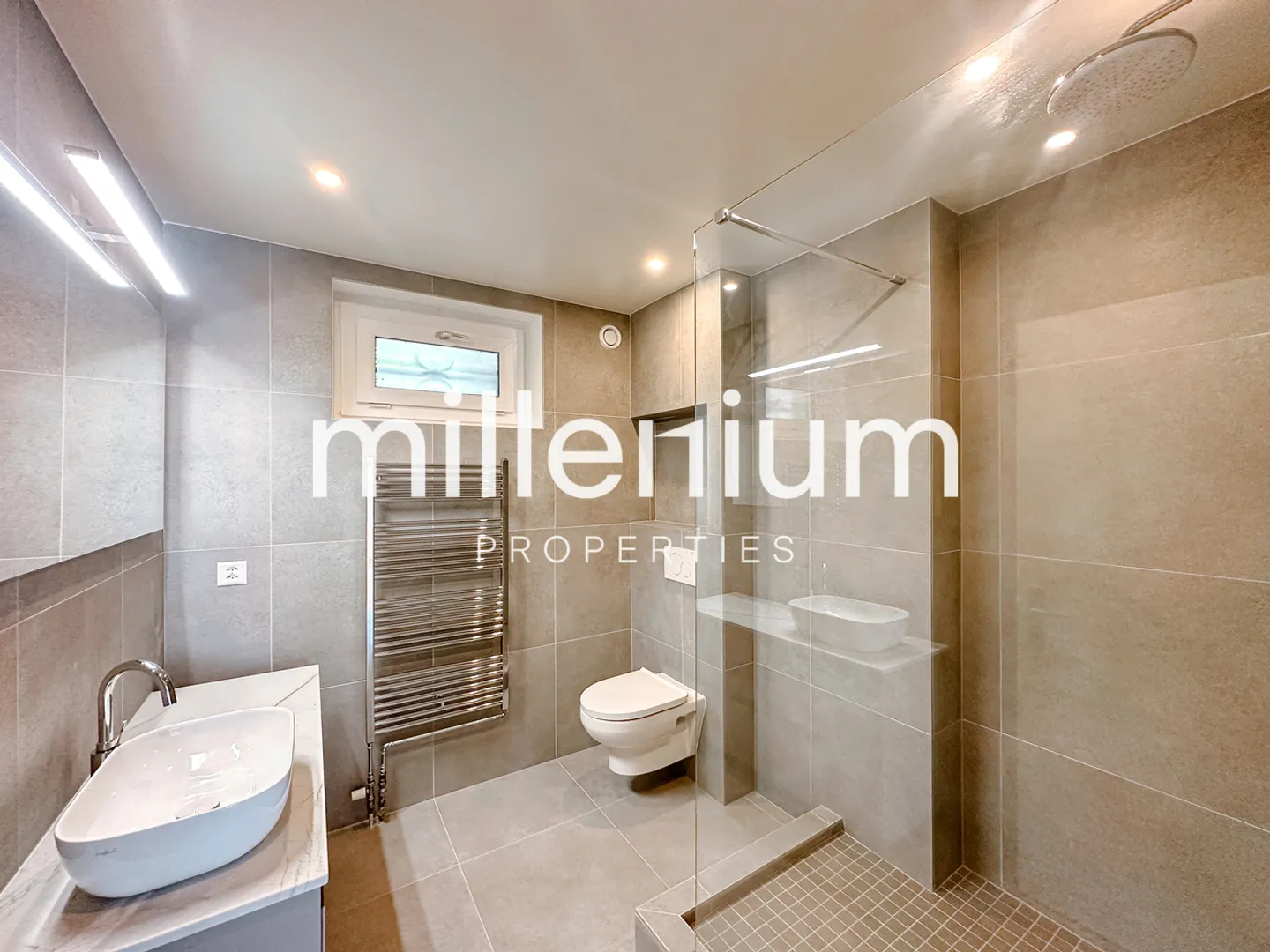 Proprietà familiare di alta classe con vista sul Monte Bianco - Foto 7 di 13