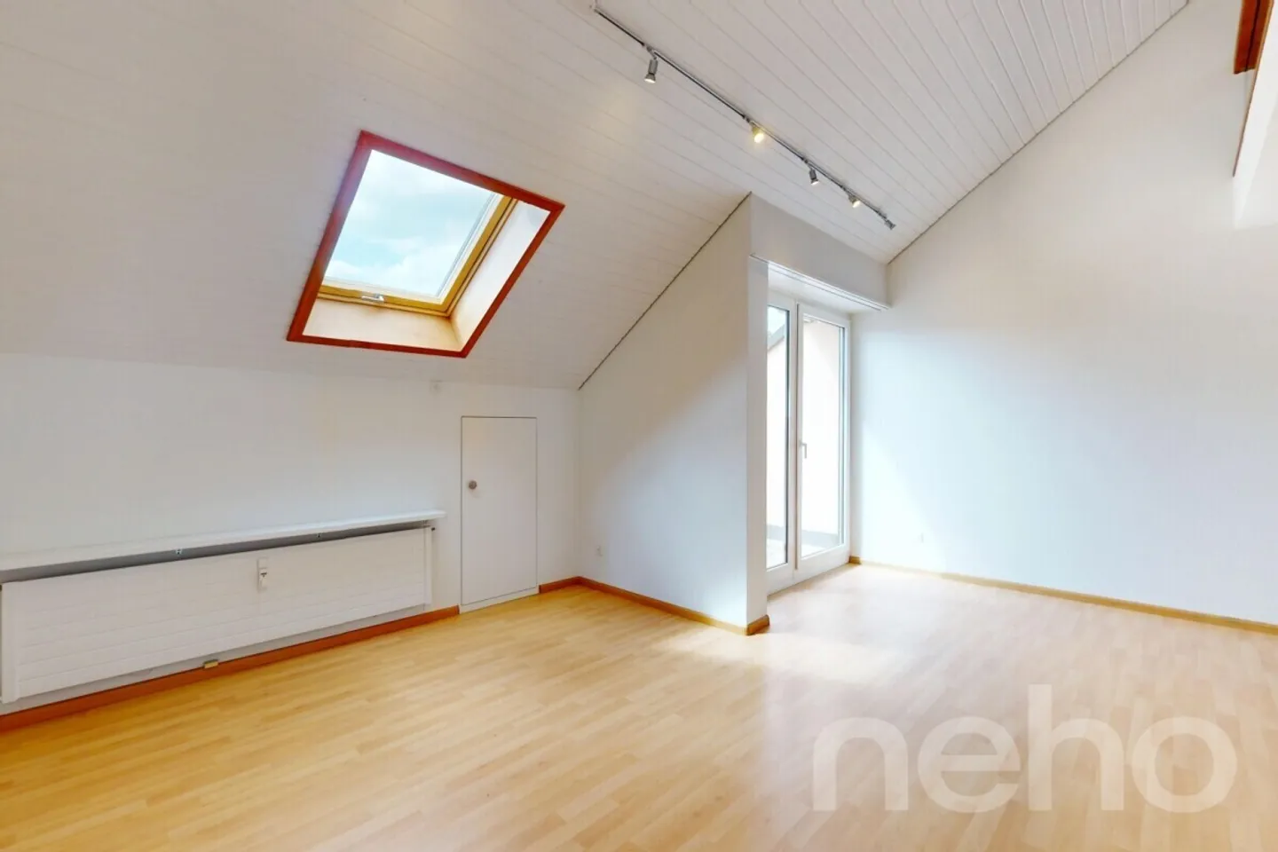 Appartement penthouse de 2,5 pièces avec balcon à Riehen - Photo 9 sur 13