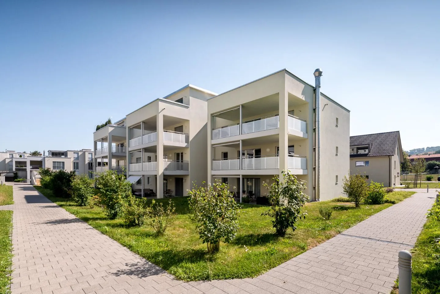 Moderne und grosszügige Wohnung - Foto 1 von 5