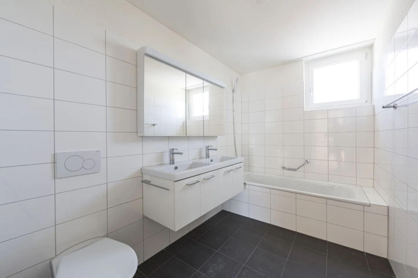 Moderne und grosszügige Wohnung - Foto 5 von 5