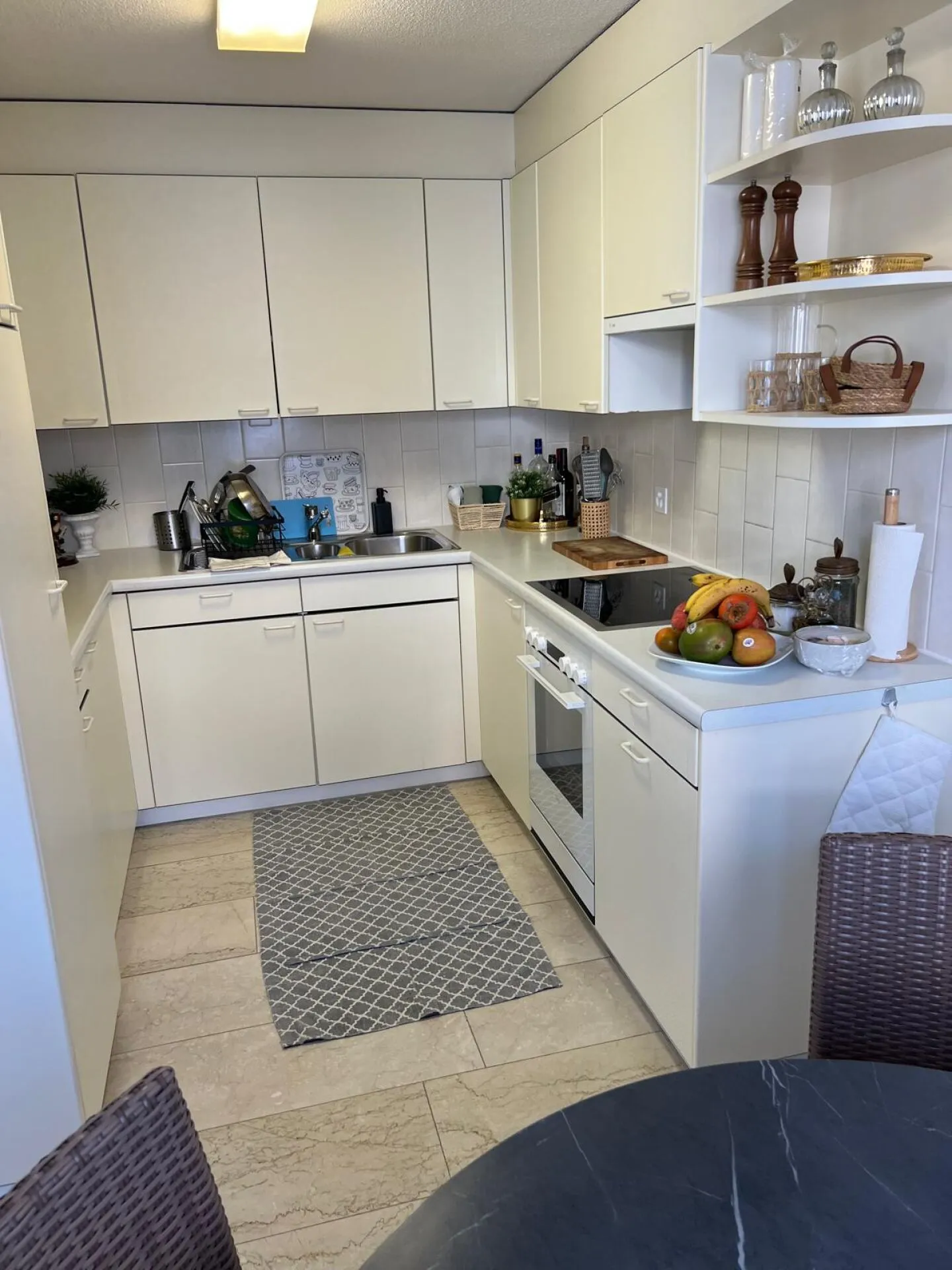 Central 2-room apartment for rent on Klosterplatz - Photo 1 of 9