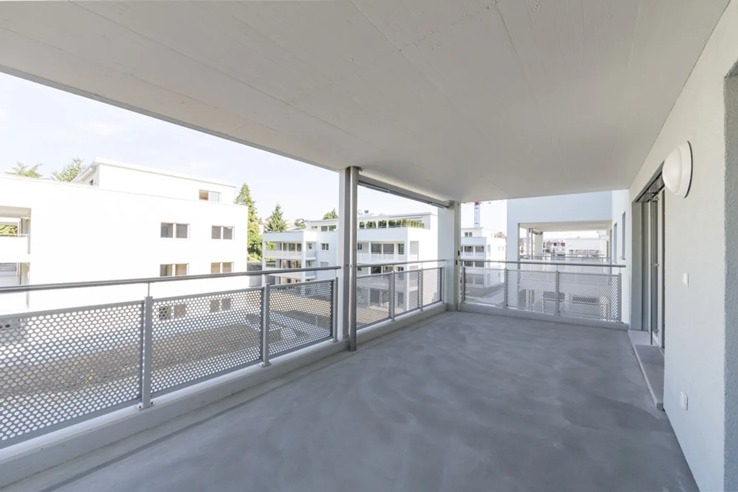 Moderne und grosszügige Wohnung - Foto 2 von 5
