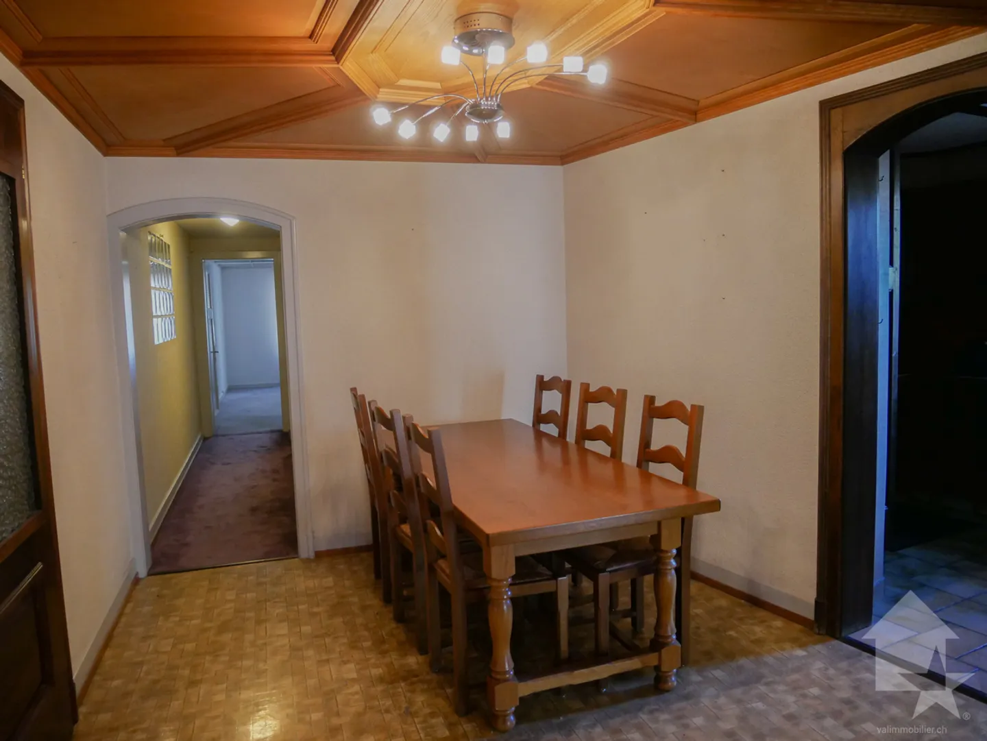 Appartement spacieux avec potentiel - Photo 5 sur 16