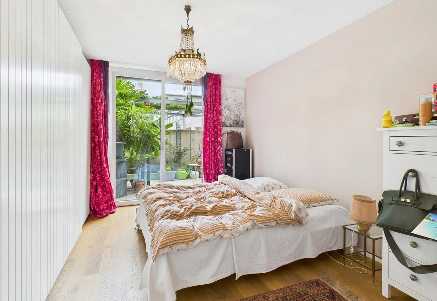 Appartement moderne avec des espaces extérieurs attrayants dans un emplacement résidentiel central - Photo 10 sur 12