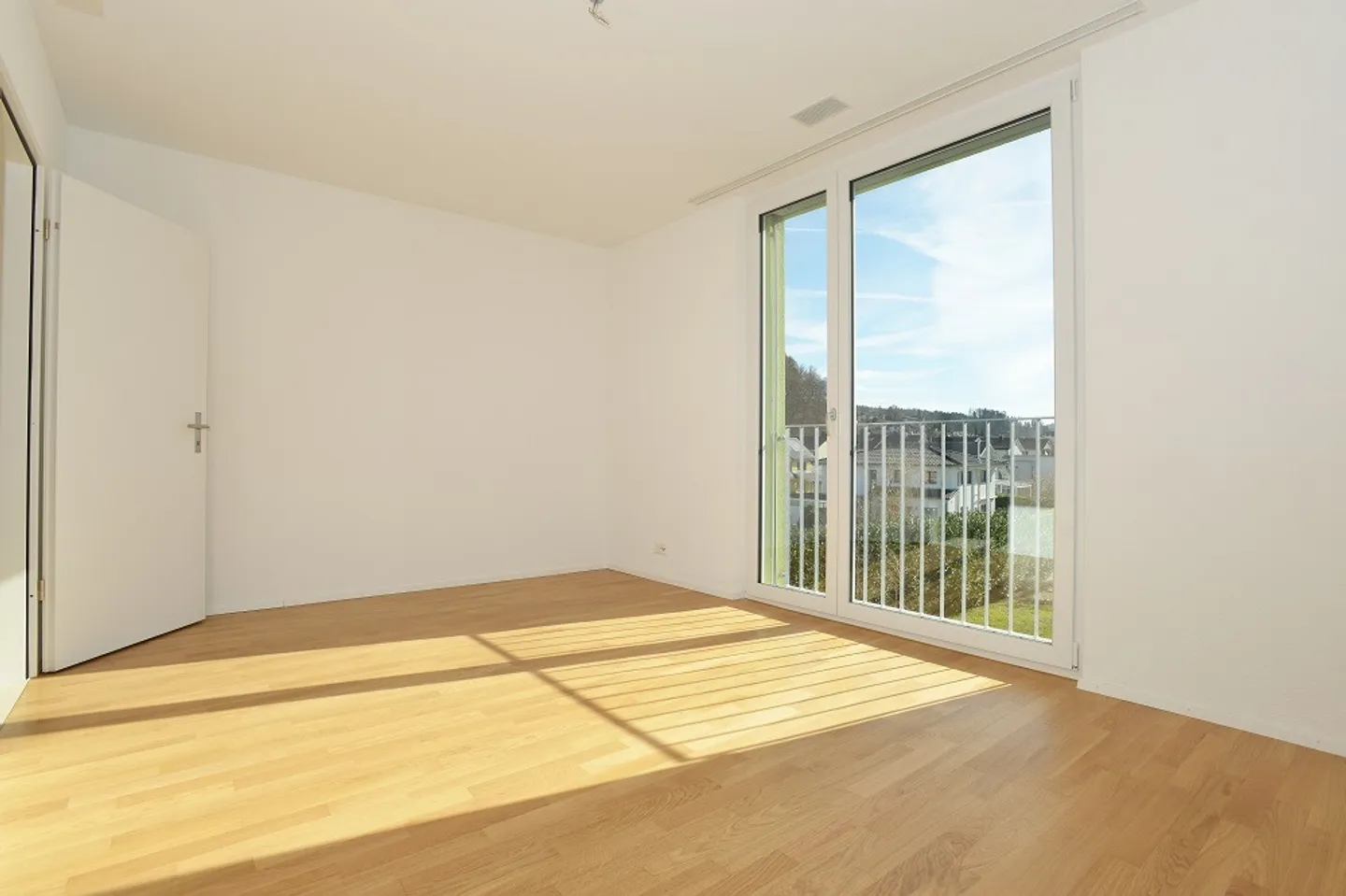 Votre nouveau chez-vous, moderne dans le vert ! - Photo 4 sur 9