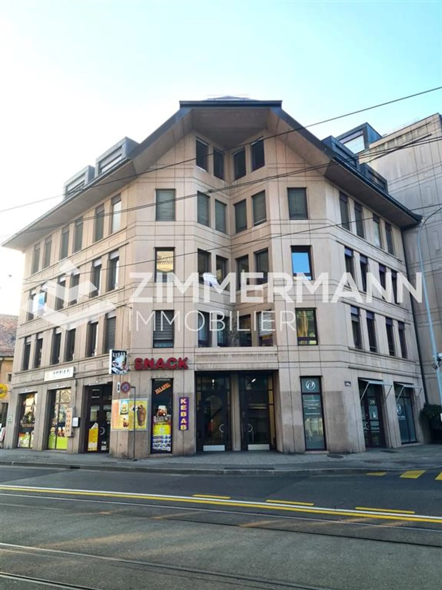 Parking - Photo 1 of 3