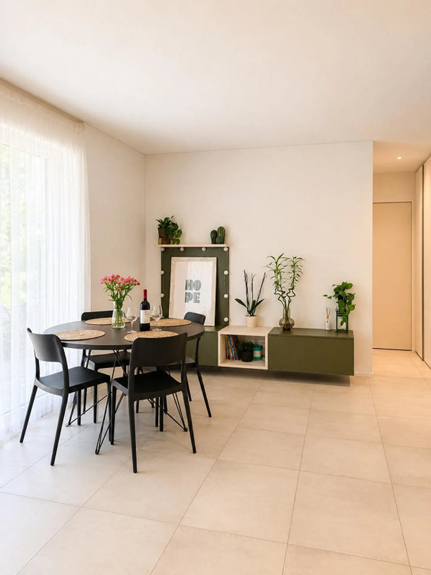 Appartement avec 2,5 pièces et terrasse - Lumino (TI) - Photo 2 sur 9