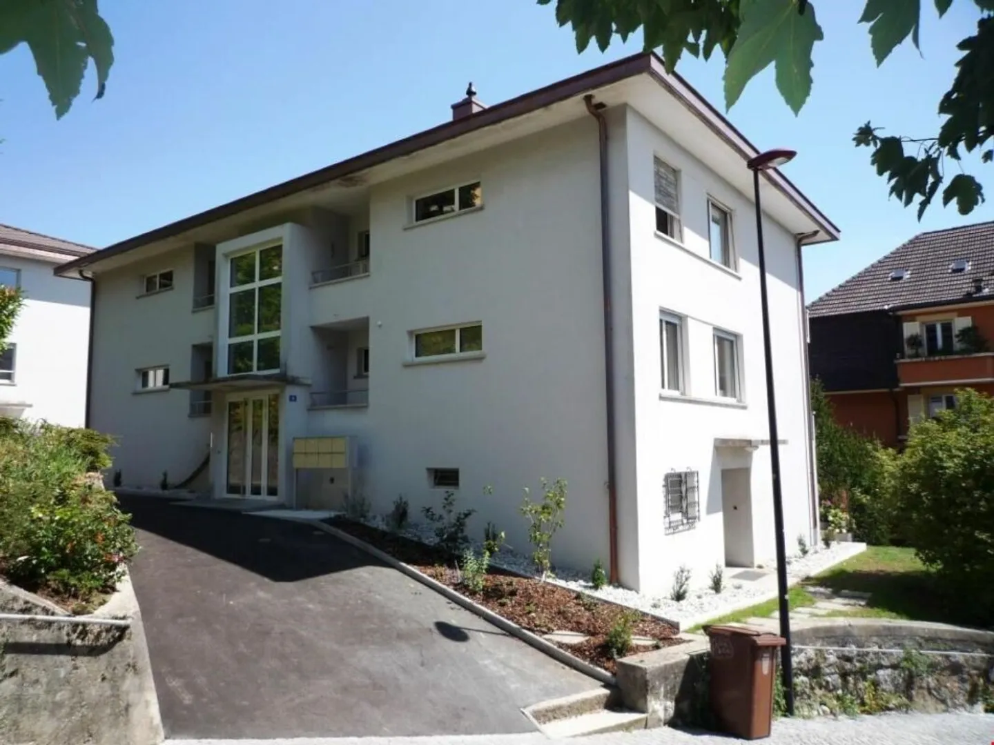 Beautiful modern and warm apartment - Photo 10 of 10