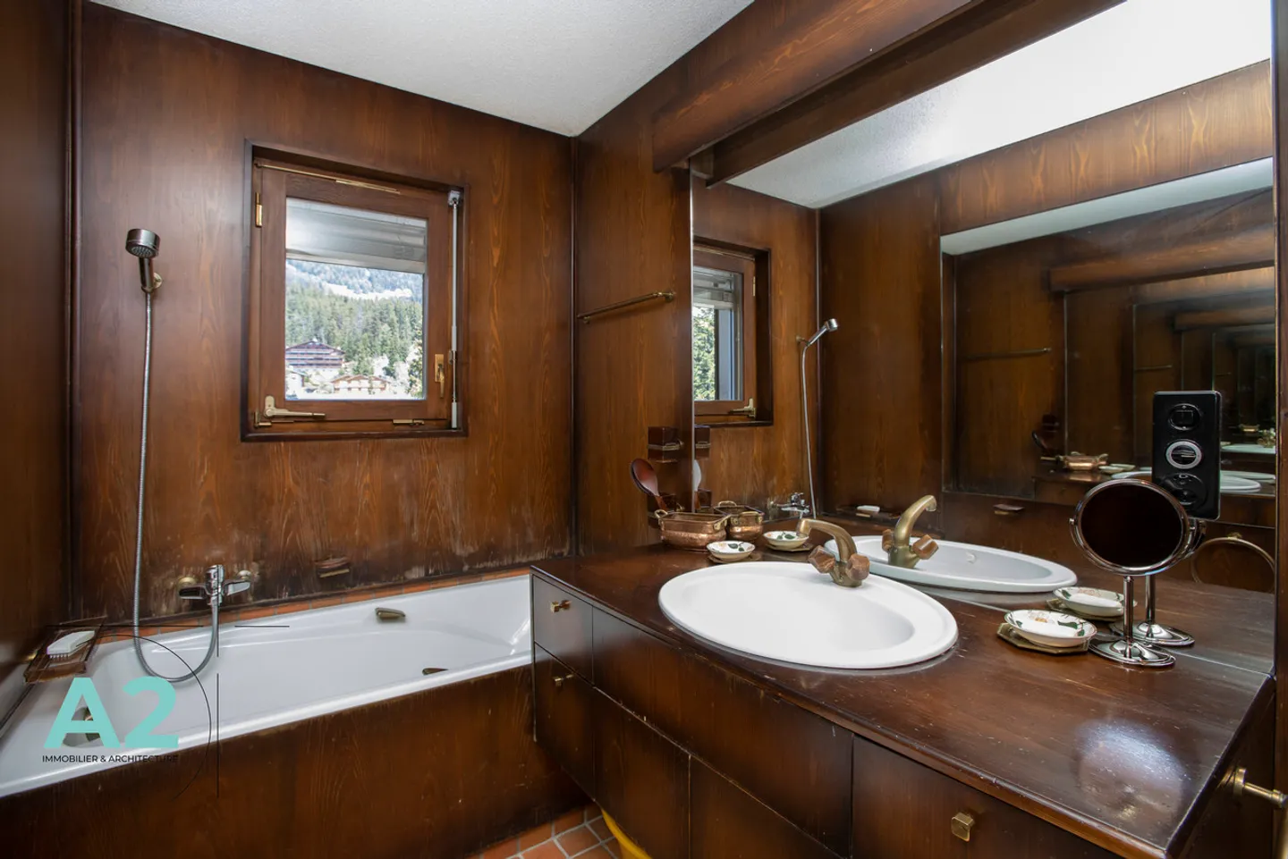 Außergewöhnliche Lage für diese 4.5-Zimmer-Wohnung am Golfplatz - Foto 11 von 17