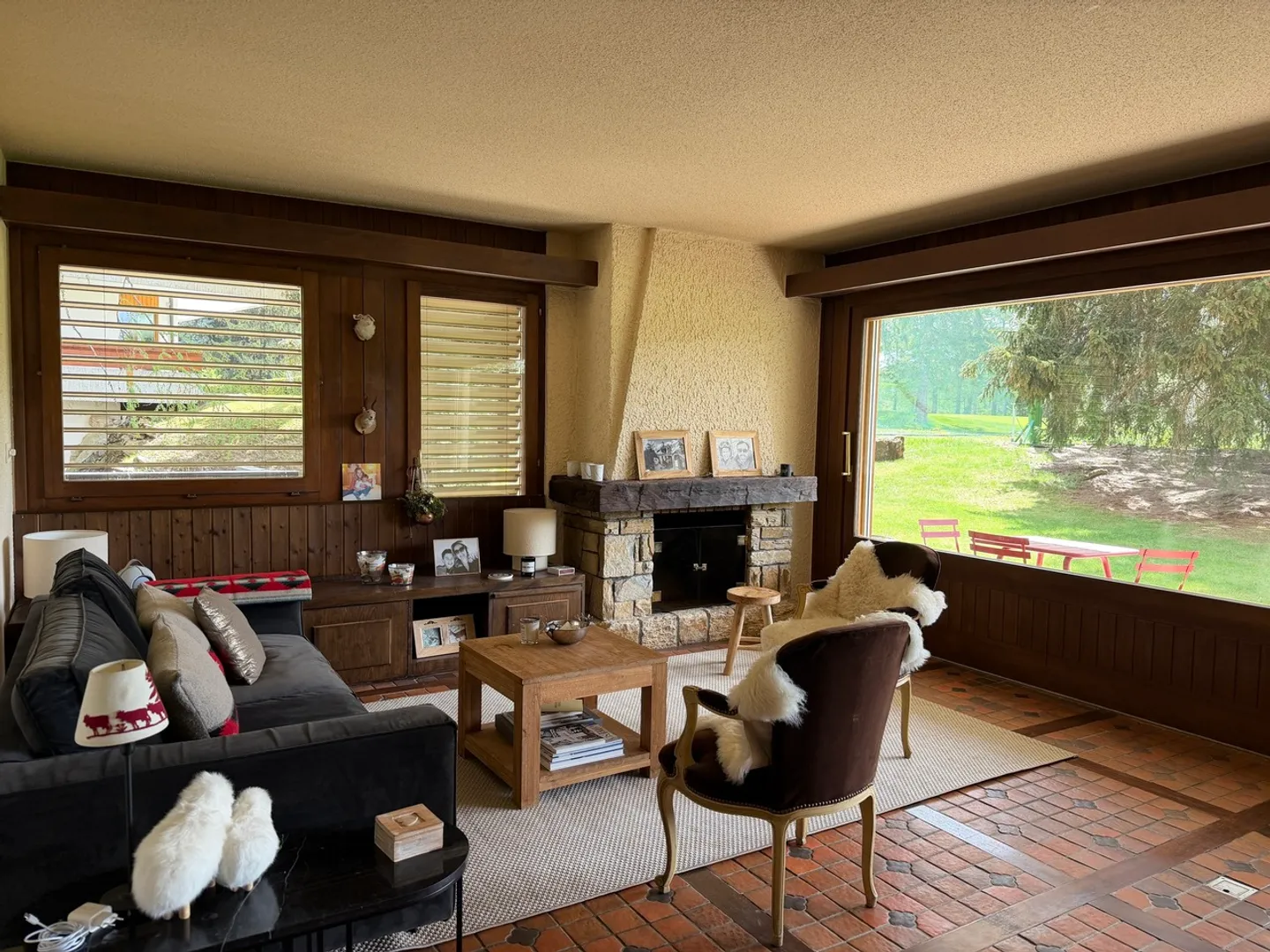 Außergewöhnliche Lage für diese 4.5-Zimmer-Wohnung am Golfplatz - Foto 12 von 17