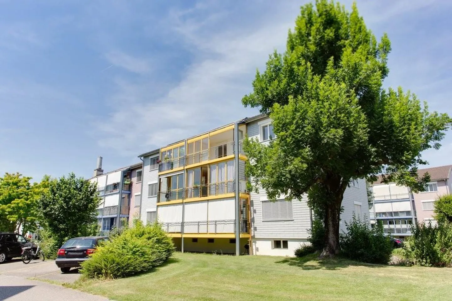 Geräumige Wohnung in ruhiger Lage - Foto 1 von 8