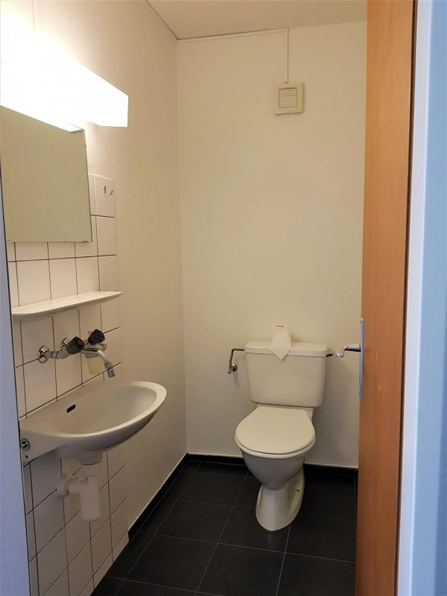 Helle Wohnung mit Jura-Blick - Foto 7 von 8