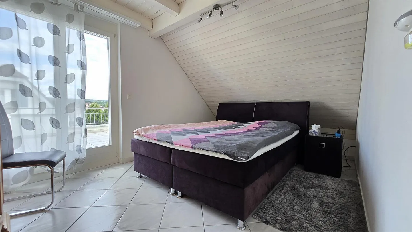 Duplex accogliente in mansarda in posizione centrale - Foto 10 di 18
