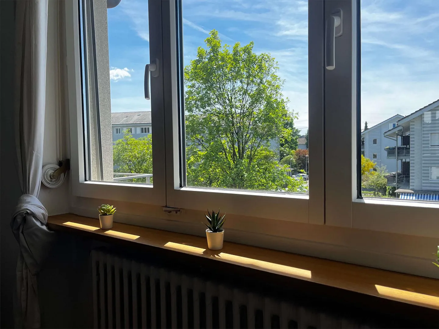 Bright, Renovated Apartment Ideal for Young Professionals - Photo 12 of 25
