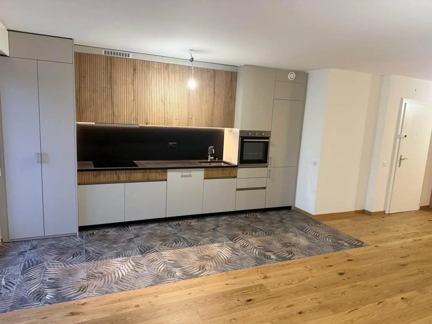 Appartamento in affitto - Foto 2 di 6