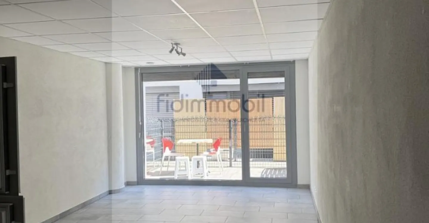 Zentraler Studio mit Terrasse - Foto 2 von 4
