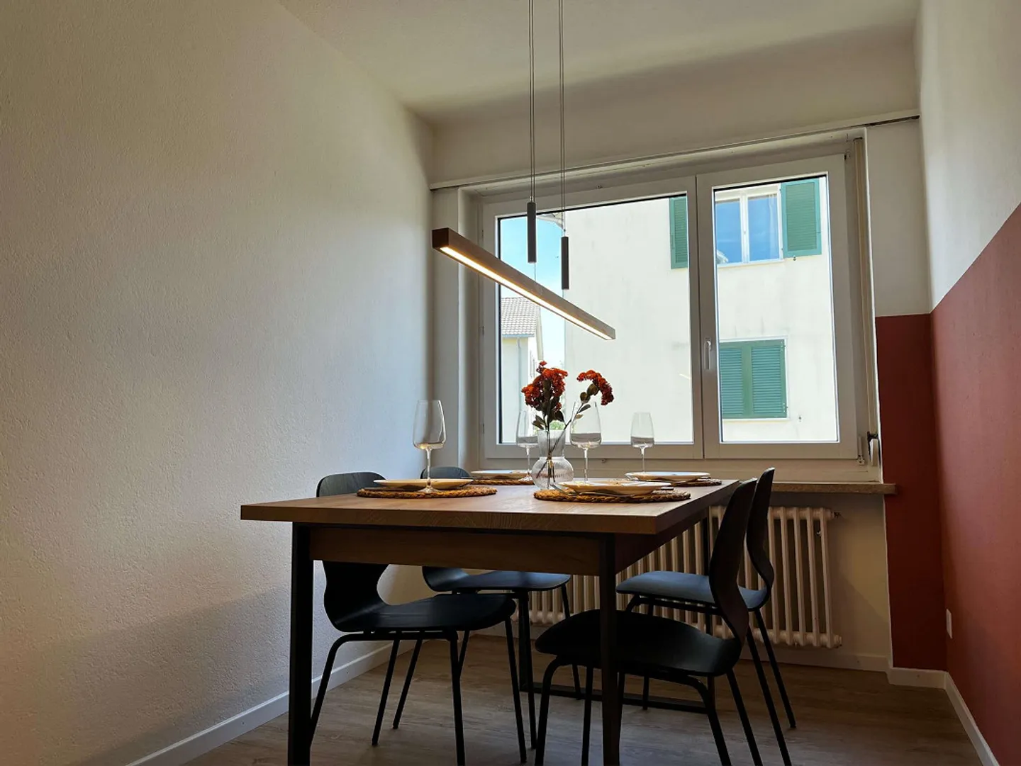 Bright, Renovated Apartment Ideal for Young Professionals - Photo 19 of 25