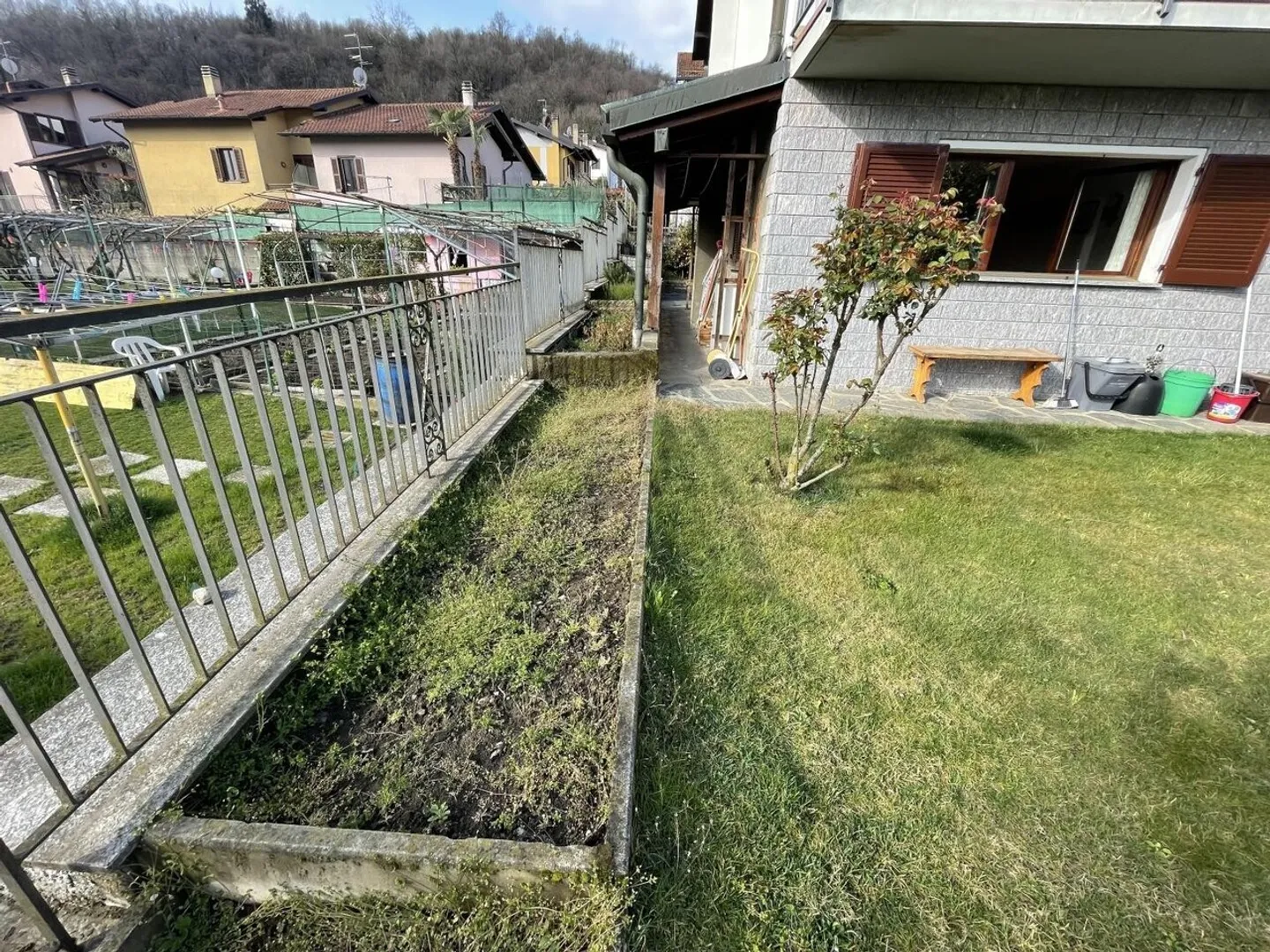 Casa familiare indipendente con viste panoramiche e giardino - Foto 9 di 13