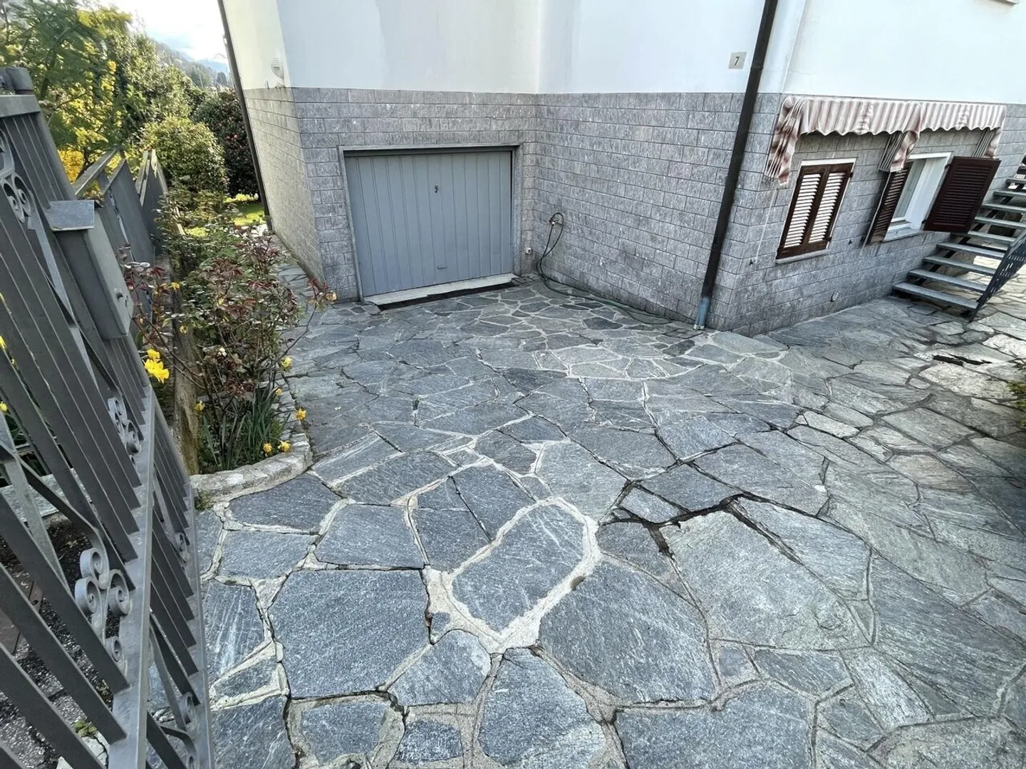 Casa familiare indipendente con viste panoramiche e giardino - Foto 10 di 13