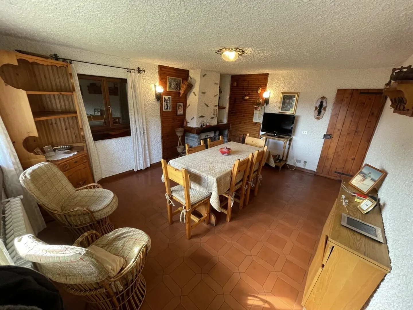 Casa familiare indipendente con viste panoramiche e giardino - Foto 12 di 13