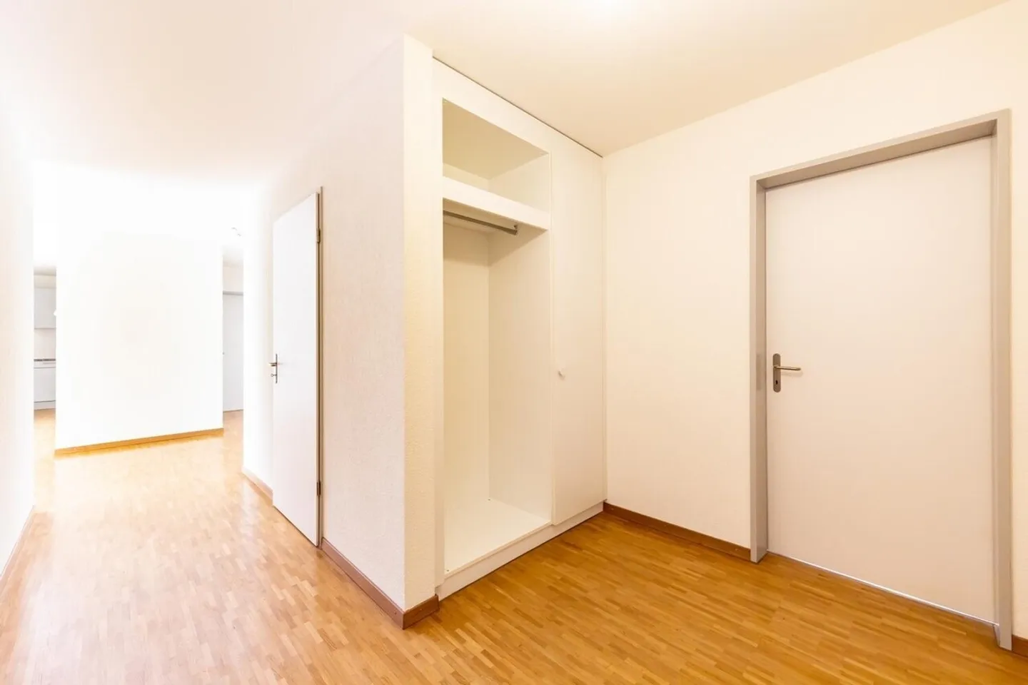 Appartement 4,5 pièces directement à la gare principale - Photo 2 sur 10