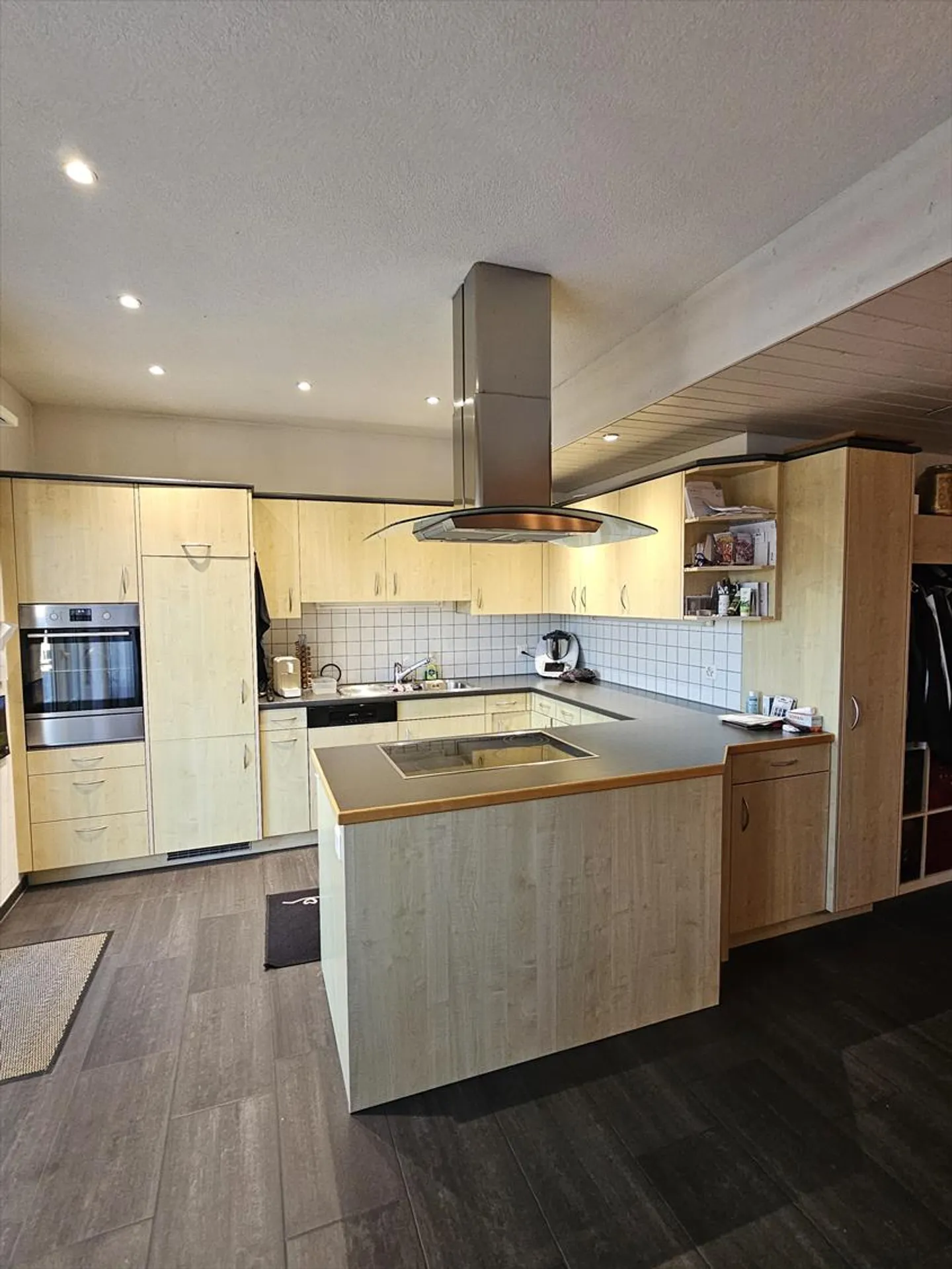 Schöne und helle Dachwohnung - Foto 10 von 13