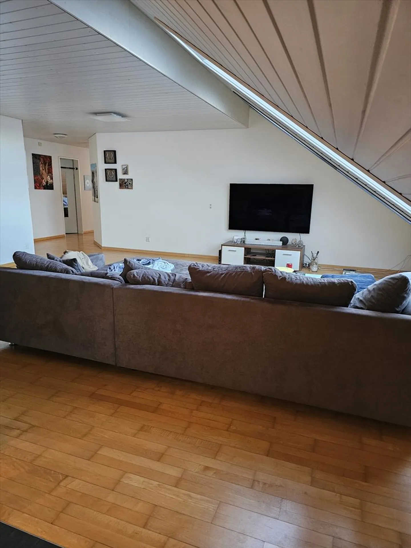 Schöne und helle Dachwohnung - Foto 12 von 13