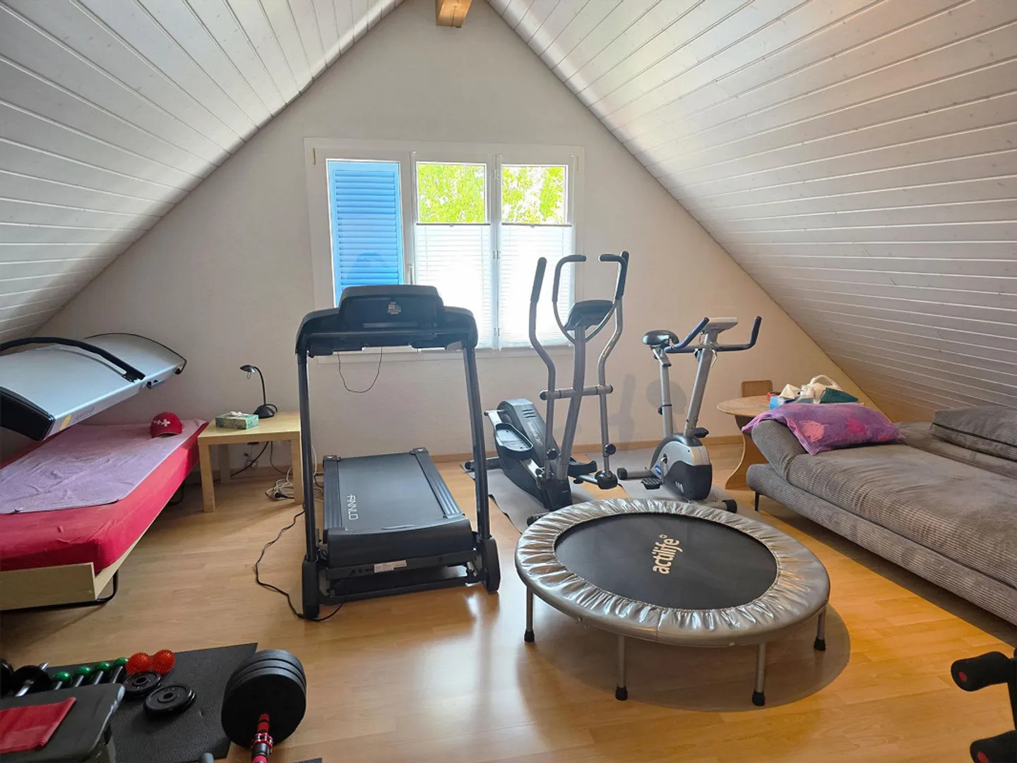 Maison familiale semi-détachée de 5,5 pièces dans un emplacement familial - Photo 9 sur 10