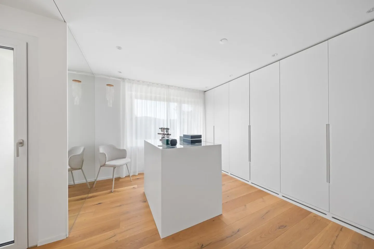 Miracolo di spazio con attrezzature premium - Foto 10 di 12