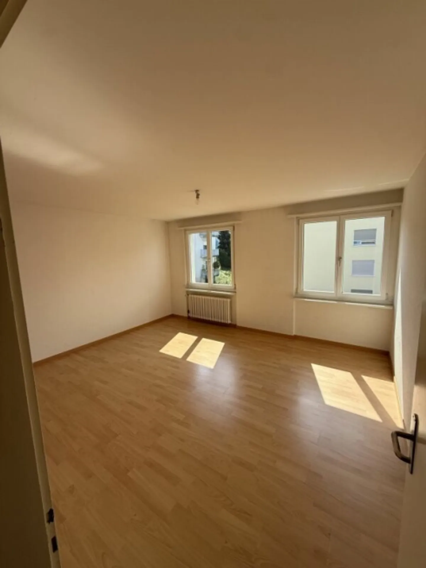 Apartment for rent - Photo 2 of 10